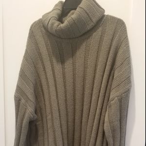 Turtleneck chunky sweater